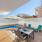 Hébergement de vacances Pool *
