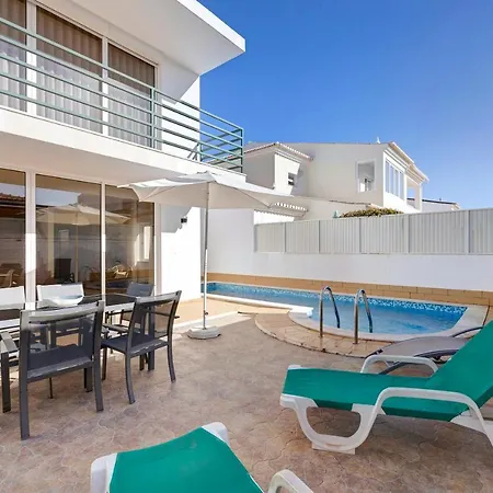 Casa de Férias Pool