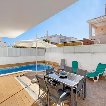 Casa de Férias Pool *